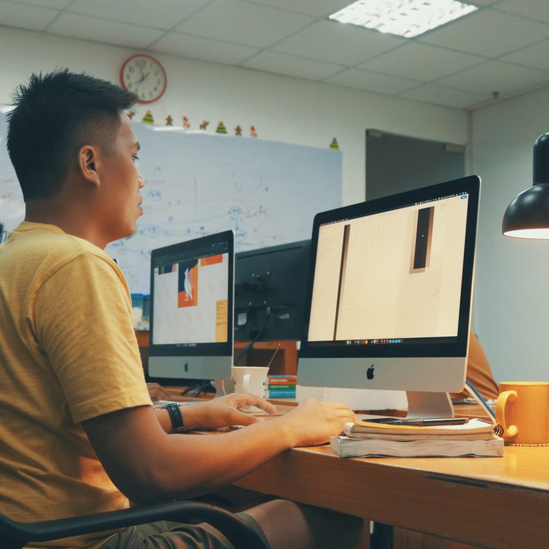 Jobs 3 patrick-amoy-OSiLnlAcwYg-unsplash